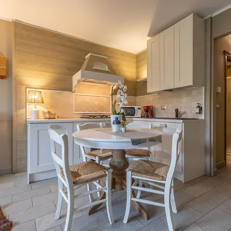 - Macalu - Grandmaison