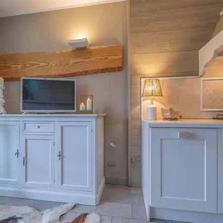 - Macalu - Grandmaison Прато-Невозо