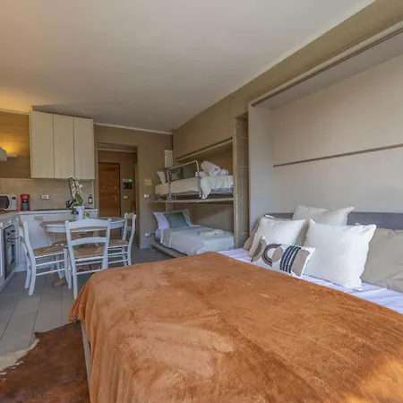 - Macalu - Grandmaison *